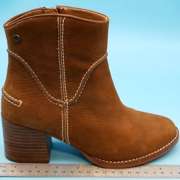 UGG Annie Leather Boots - Size 5.5 - Picture 3 of 6